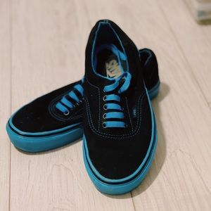 Mens Vans Like New 7.5 Shoes
